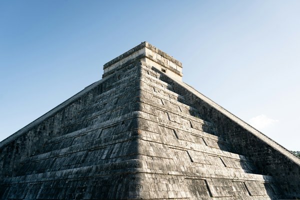 Comment choisir une croisière qui inclut des visites des ruines mayas au Mexique?